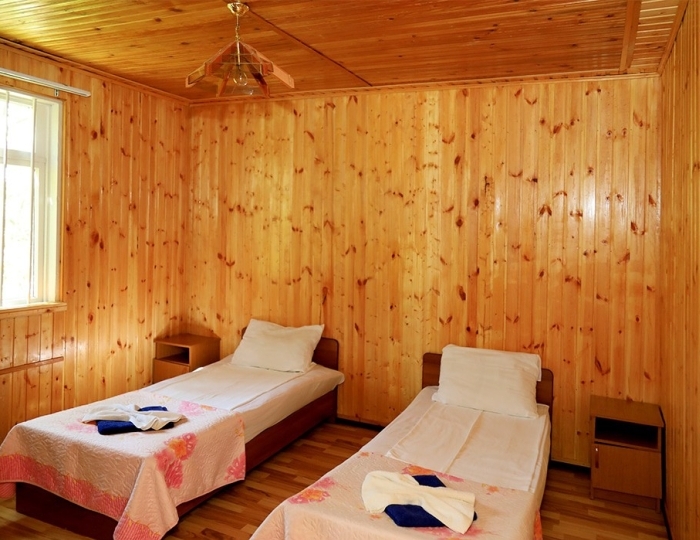 Домик 2-местный 1- комнатный с вентилятором - База отдыха «Мия» Гудаута