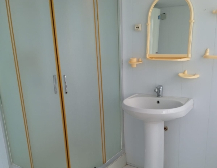 Домик 4-местный 2-комнатный с вентилятором - База отдыха «Мия» Гудаута